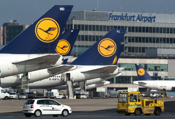 Lufthansa: acord cu statul german pentru un plan de salvare