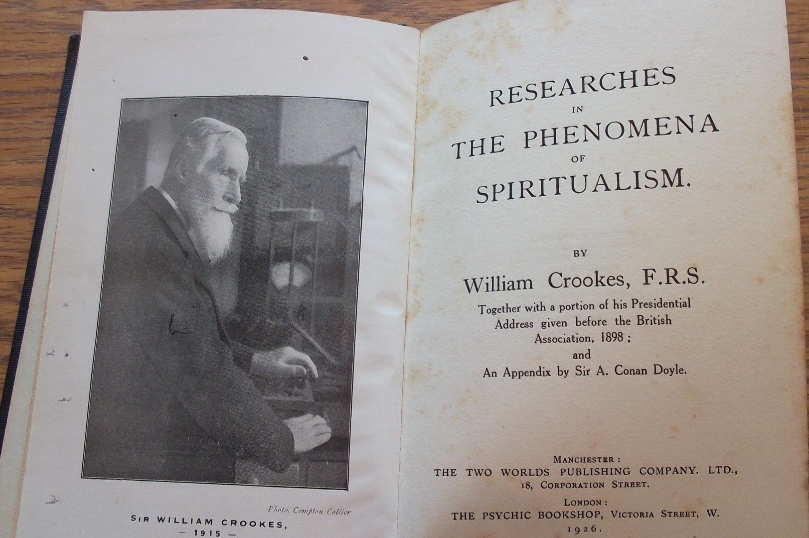 William Crookes și spiritismul