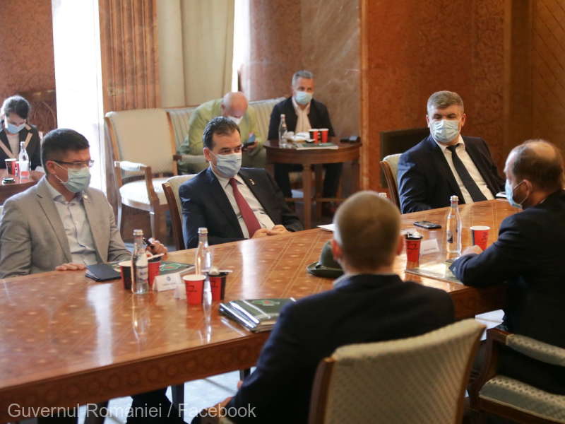Premierul a discutat cu reprezentanţii Asociaţiei Industriei Lemnului – Prolemn pe tema..