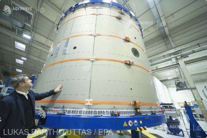 Zborul inaugural al rachetei Ariane 6 nu va avea loc înainte de cel de-al doilea semestru al..