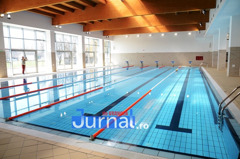 ULTIMA ORĂ: Se reiau și cursurile pentru adulți la Bazinul de înot | Jurnal de Vrancea – Stiri din Vrancea si Focsani