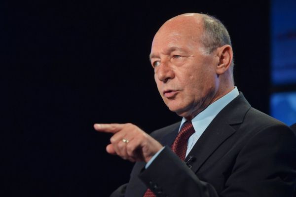 Candidatura lui Băsescu pe București îi duce cariera politică în derizoriu