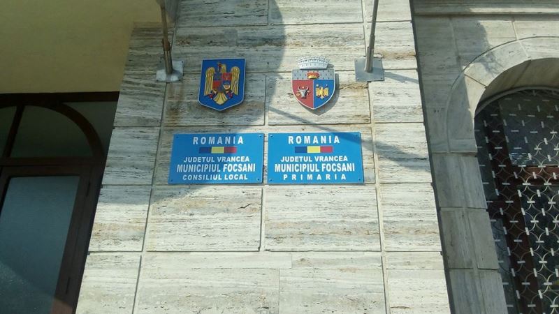 Primăria Focșani, somată să plătească despăgubiri comercianților: „Nici un contribuabil onest al Municipiului Focșani nu trebuie să suporte costurile ilegalităților” | Jurnal de Vrancea – Stiri din Vrancea si Focsani