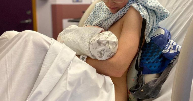 Vedeta a născut, dar bebe este la terapie intensivă: ”A fost unul dintre cele mai grele momente din viața mea”