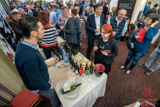 Consilierul Reginei Angliei în domeniul vinurilor, Jancis Robinson MW, la RovinHud Timișoara 2020