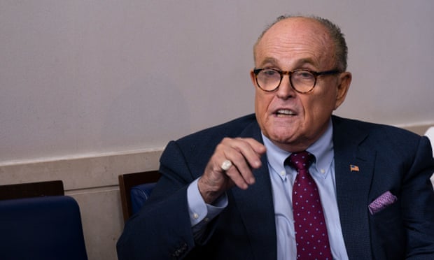 Rudy Giuliani: „Alegerile vor fi răsturnate în favoarea lui Trump. Avem dovada că milioane de voturi au fost furate”