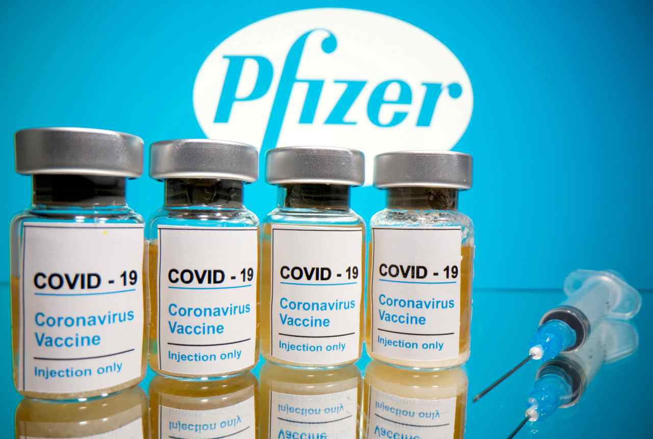 COVID-19 – Vaccinul Pfizer, autorizat de urgență în SUA