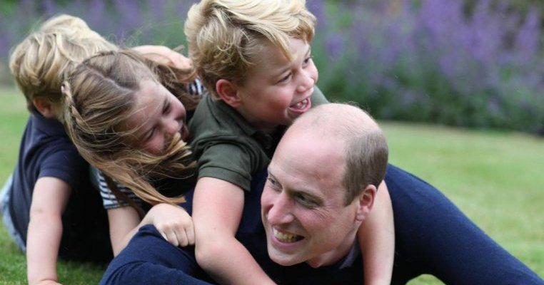 Prințul William în impas: nu știe cum să explice o glumă deocheată fiului său de 7 ani