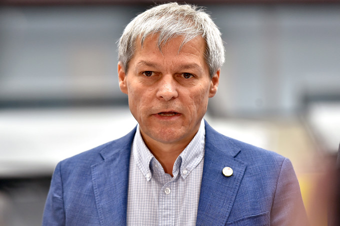 Dezbinare în alianță: Cioloș nu îl vrea pe Câmpeanu în guvern