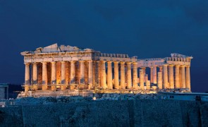 Românii care vor să se ducă în Grecia cu avionul intră în carantină