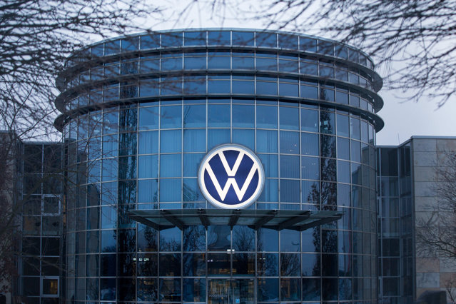 Uniunea Europeană solicită companiei Volkswagen să plătească despăgubiri tuturor clienţilor din statele membre care au fost afectaţi de „Dieselgate”