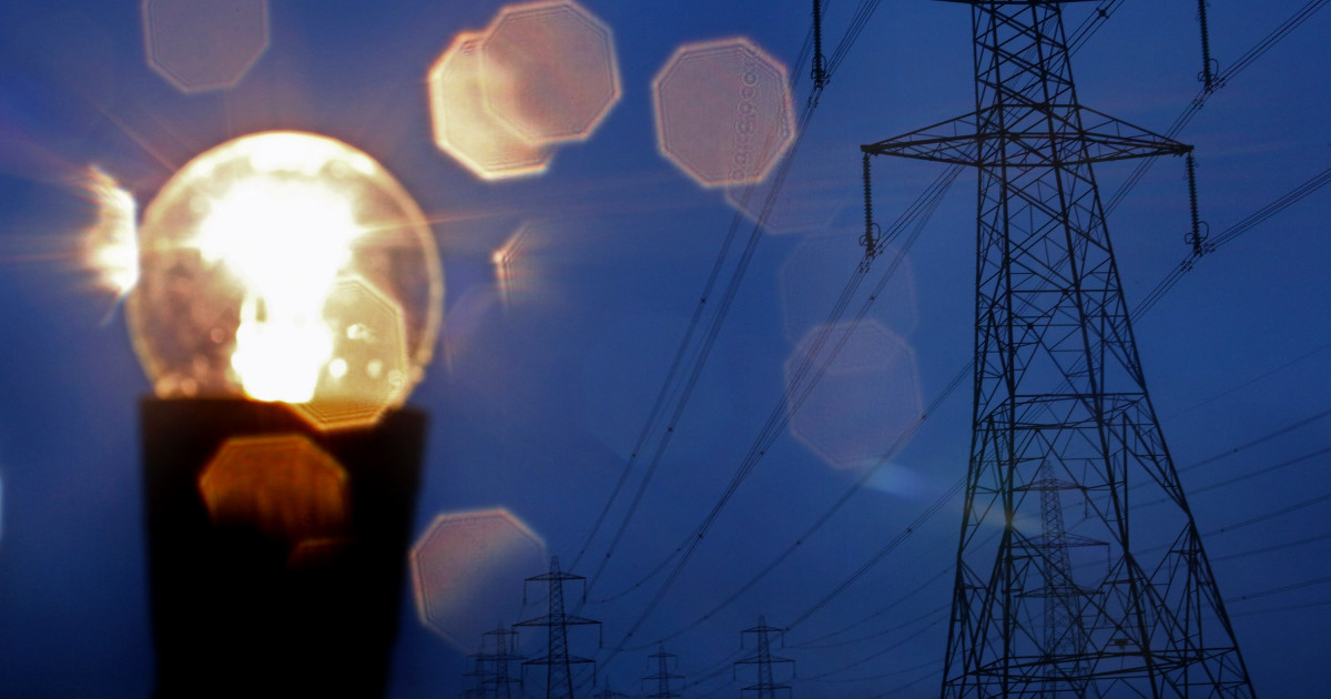 Importurile de electricitate ale României au ajuns joi la un record istoric, după deconectarea reactorului 2 de la Cernavodă