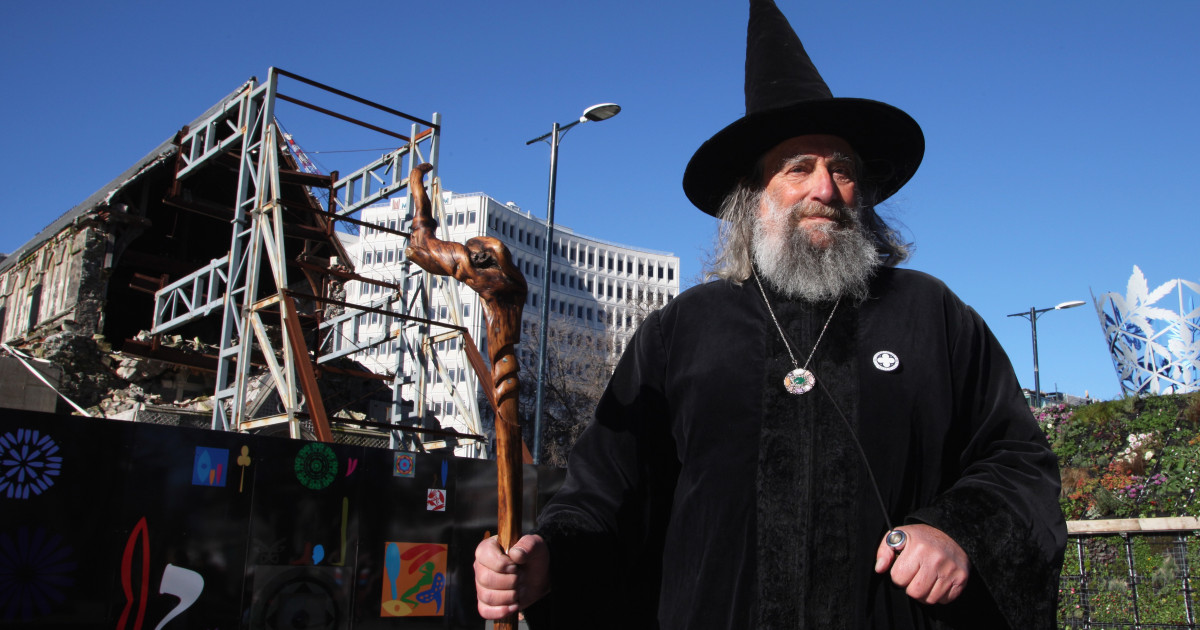 Christchurch și-a concediat Vrăjitorul, una dintre figurile emblematice ale orașului