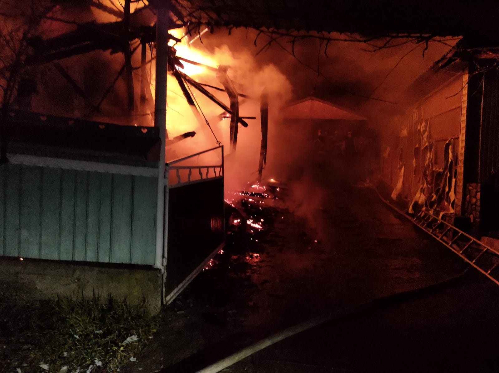 Olt: Incendiu la moara din Seaca și la o locuință din apropiere