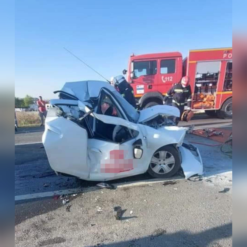 Accident pe Centura de Nord a Craiovei. O femeie a ajuns la spital