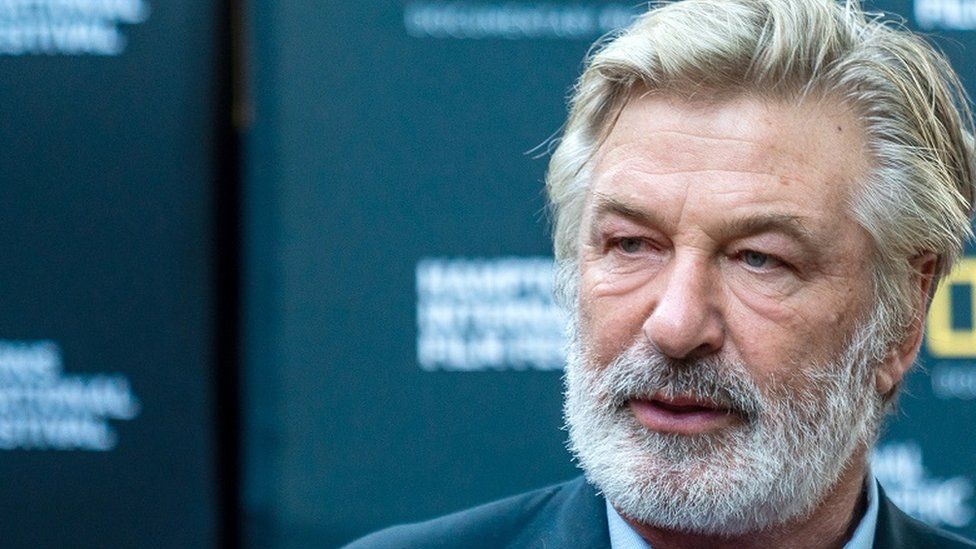 Alec Baldwin ar putea să nu fie acuzat pentru tragedia din timpul filmărilor