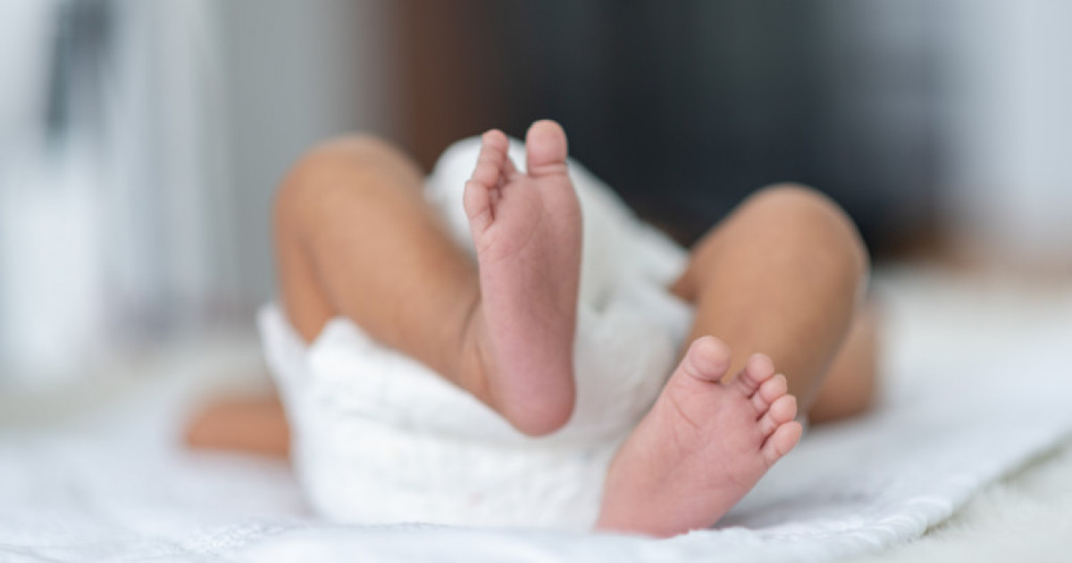 Un bebeluș a supraviețuit după ce s-a născut la doar 21 de săptămâni și o zi de sarcină, un nou record mondial