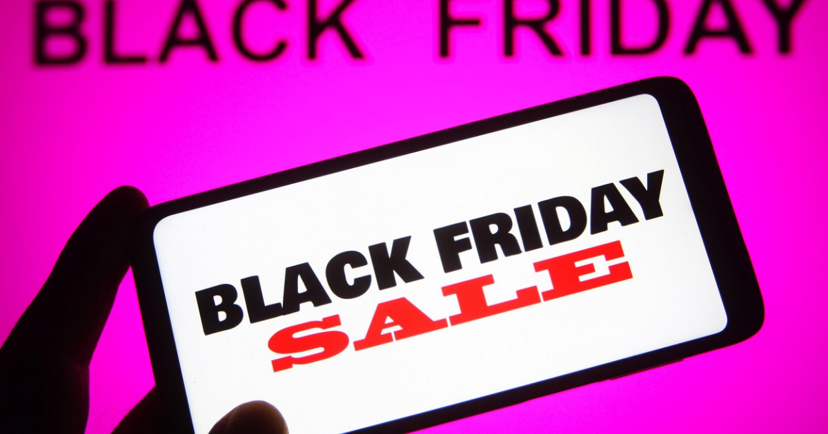 Încă 22 de magazine şi site-uri au fost amendate de ANPC pentru nereguli de Black Friday