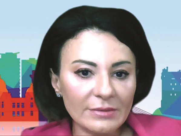 ZF Live. Andreea Voinea, BCR: Competiţia pentru forţă de muncă este mult mai acerbă acum decât în anii anteriori. Suntem conştienţi că bankingul nu mai este la fel de atractiv ca acum 15 ani