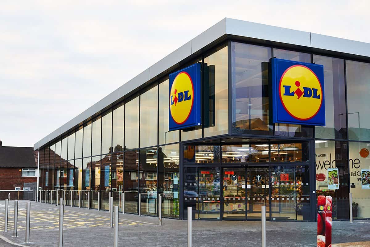 Unele produse Lidl România vor avea preţul de 50 de lei