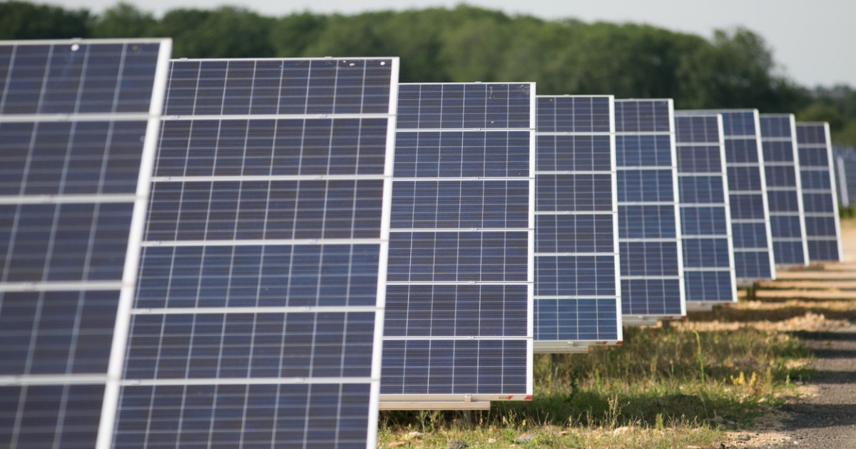 Energia solară ar putea fi principala sursă de electricitate în România în 2030