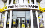 Clienţii pot deschide un cont la Raiffeisen Bank exclusiv online, fără vizite în agenţii. ”Achiziţia de produse în mediul digital are o creştere naturală accelerată, influenţată suplimentar şi de perioada pandemiei”