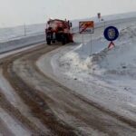 Gorj: Strat de zăpadă tocată de 1-2 centimetri pe DN 67 C între Novaci și Rânca