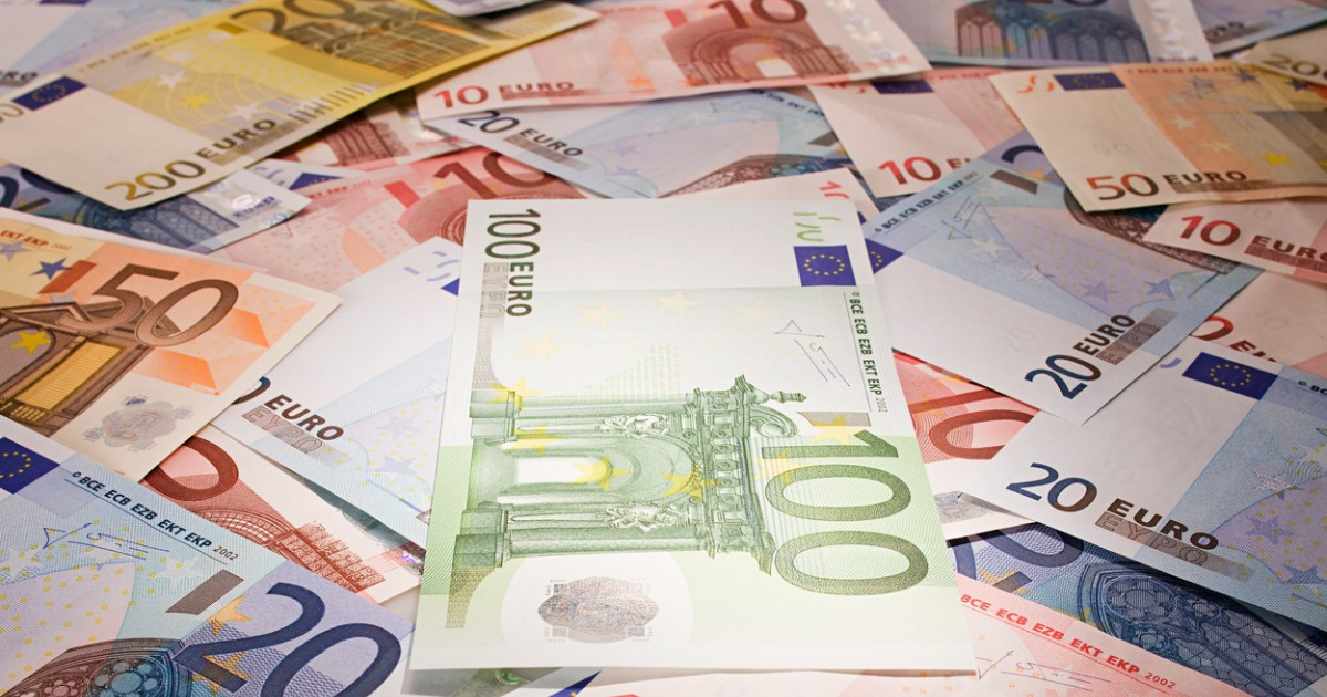 Comisia Europeană propune trei noi taxe pentru a acoperi cheltuielile cu PNRR