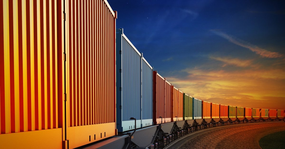 10.000 de kilometri, prin 7 țări. Este trenul o soluție la criza containerelor?
