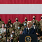 NYT: Președintele Biden ia în calcul trimiterea a mii de soldați în Europa de Est și țările baltice