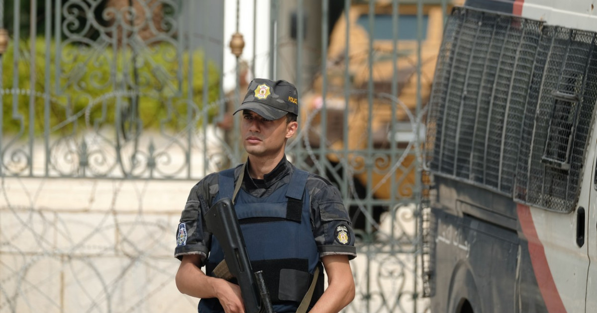 Poliţia tunisiană a dejucat un atac terorist care viza zone turistice din ţară