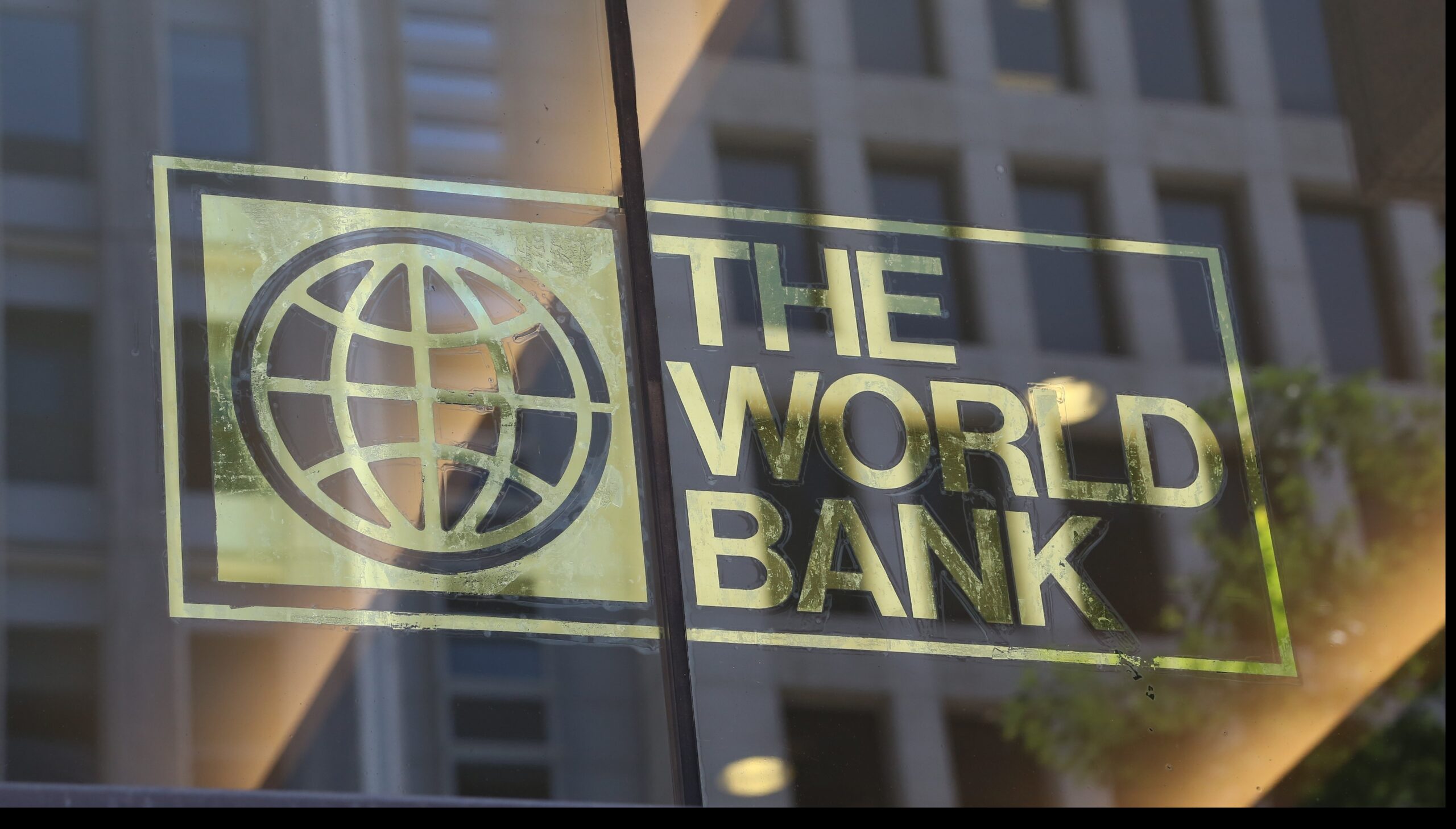 Banca Mondiala avertisment