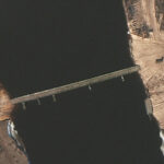 Un pod și un drum se construiesc într-o zonă cheie din Belarus, la 6 km de granița cu Ucraina. Imaginile surprinse din satelit (CNN)
