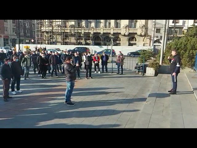 (VIDEO) Angajații de la Termocentralele Ișalnița și Craiova II, protest în centrul Craiovei