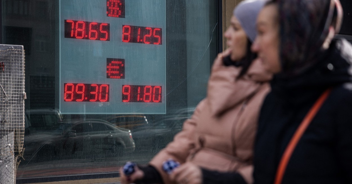 Rusia îngheață tranzacțiile străinilor care vor să-și vândă activele rusești. Bursa de la Moscova se deschide cu întârziere