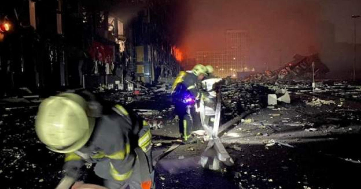 Bombardamente în Kiev, șase oameni au murit. Explozii în mare, la Odesa. Negocierile dintre Ucraina și Rusia se reiau azi